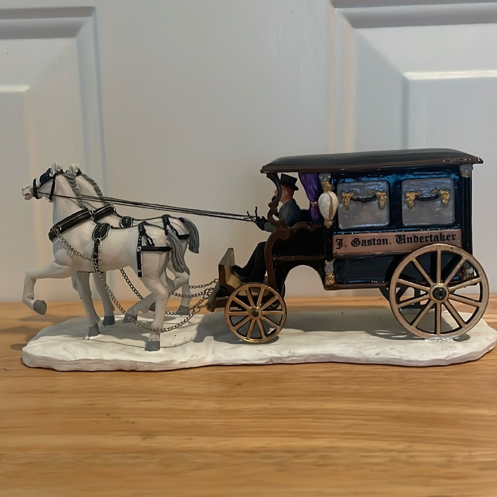 Vintage Lemax Halloween Spooky Town J Gaston Undertaker Horse and Carraige-EUC